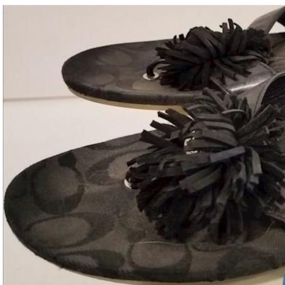 Coach Black Tan Suki Thong‎ Sandals - Picture 5 of 7
